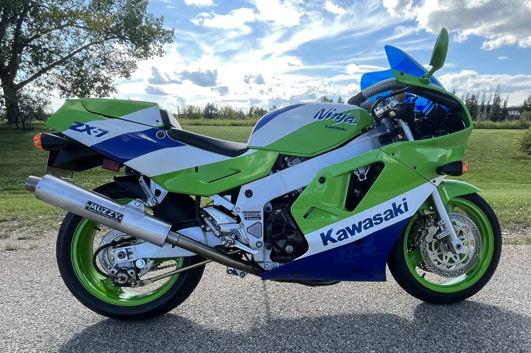 1990 Kawasaki ZX750-H2 Ninja ZX7 VIN JKAZXDH1XLA018070 | Hagerty